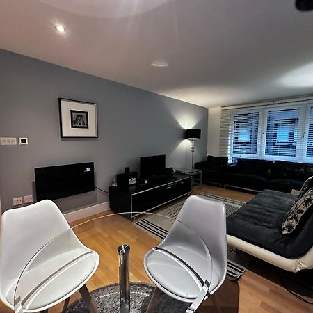 Modern Apartment In Central London By River Thames Dış mekan fotoğraf